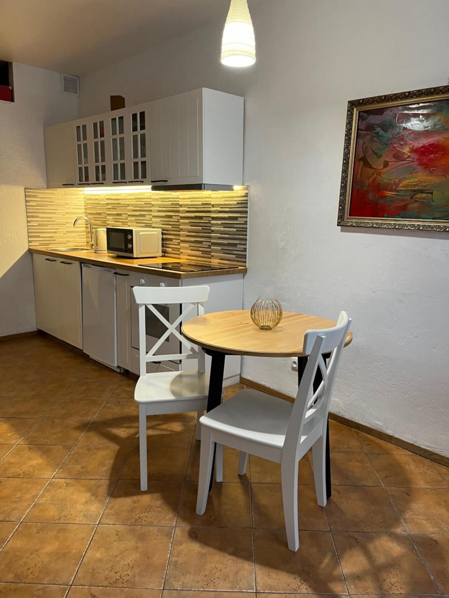 Old Studio Apartment Vilnius Luaran gambar
