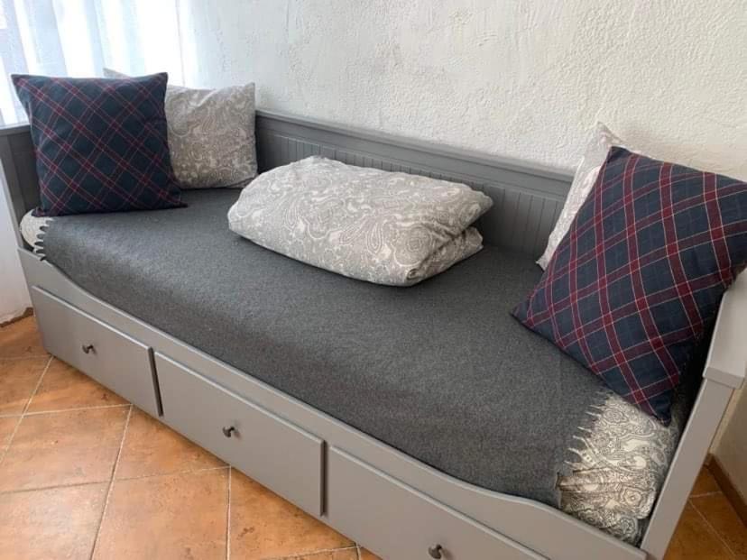 Old Studio Apartment Vilnius Luaran gambar